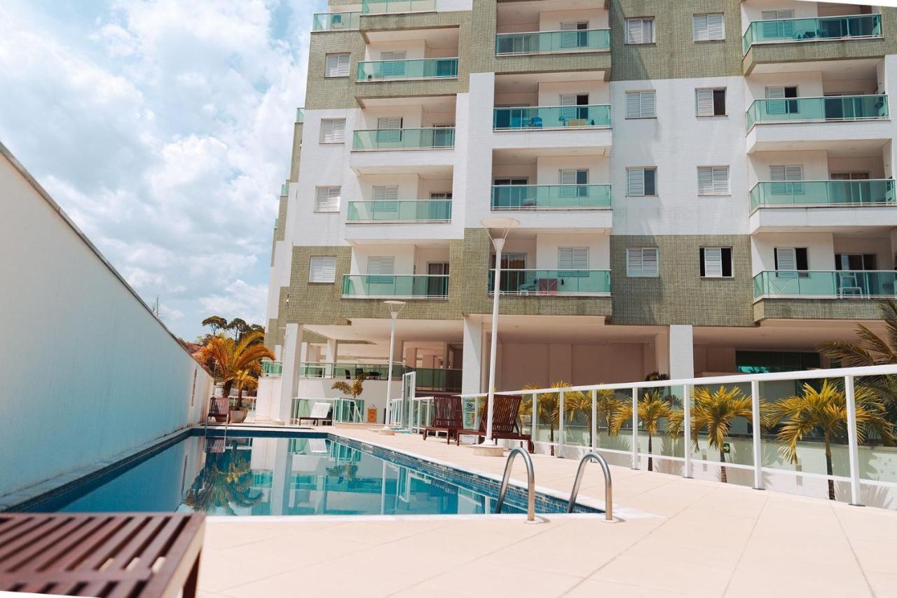 Apto no 4º andar com ar e Wi-Fi a 250 mts do mar! Ubatuba Exterior foto